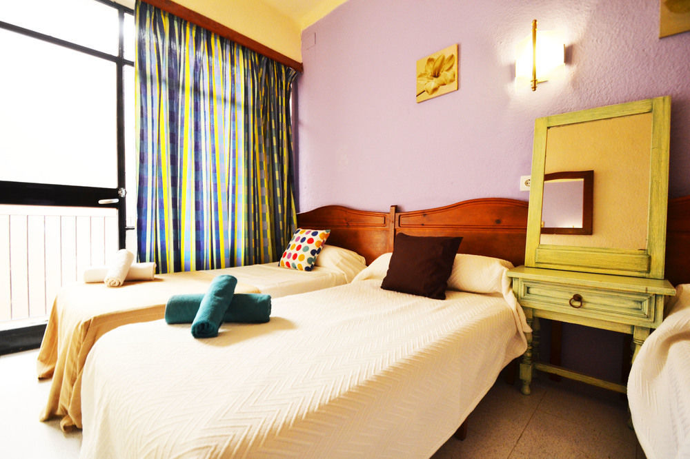Hotel Boogaloo - Adults Only El Arenal  Bagian luar foto